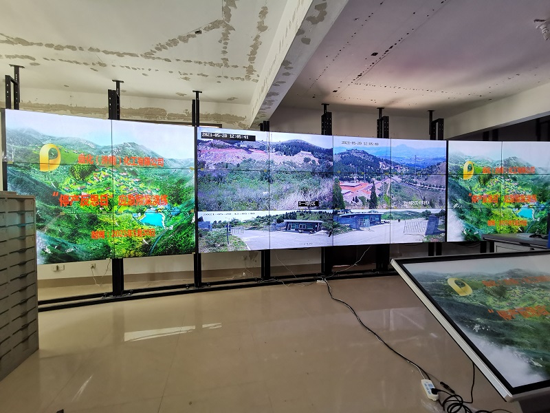 濟(jì)南市章丘區(qū)(qū)盤化(濟(jì)南)化工有限公司 監(jiān)(jiān)控室55寸3.5mm3X8弧形拼接項(xiàng)目案例